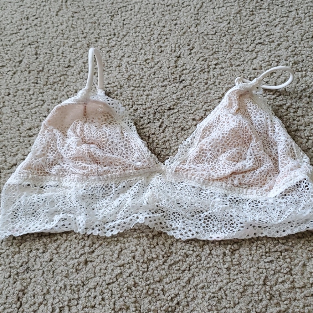 White lacy bralette
